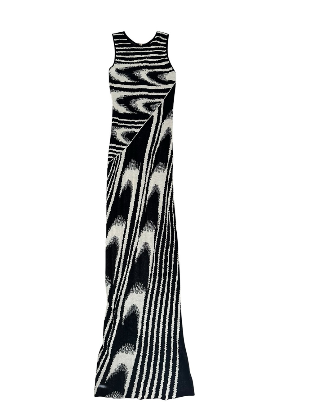 Sleeveless Black & White Wave-Print Maxi Dress